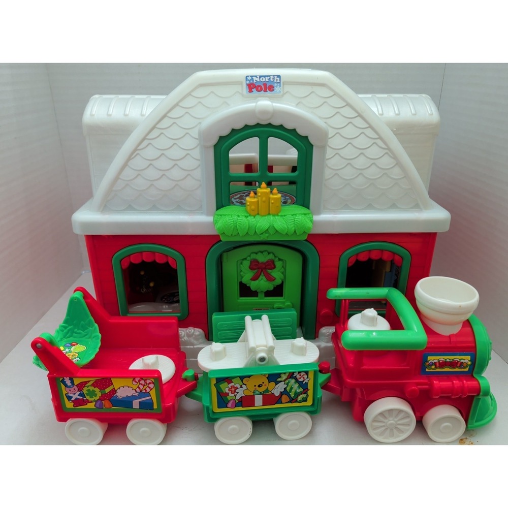 Fisher Price Little People Santa Christmas Cottage w/Train North Pole WORKS
